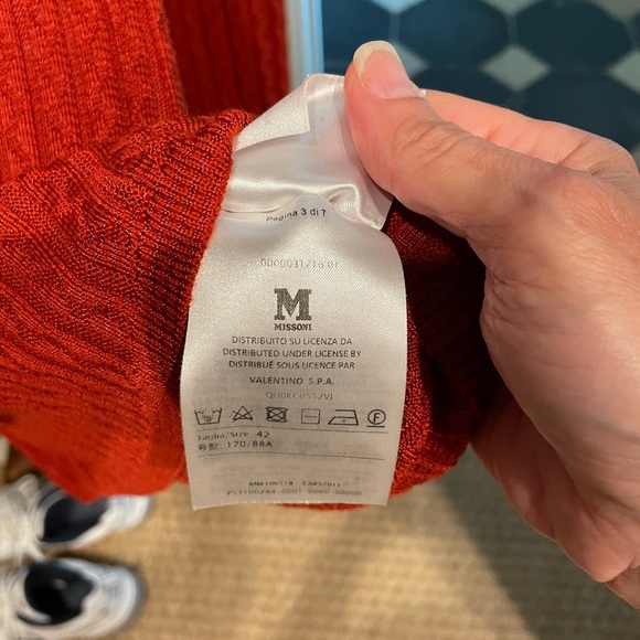 Long sleeve turtle neck - Picture 3 of 3